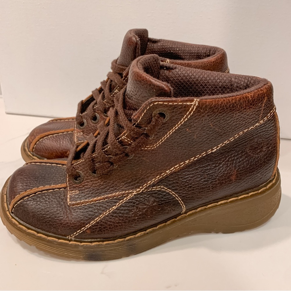 Rare Dr. Martents Brown Leather Boots Claudia Flower Daisy Chunky 7 Vintage Doc